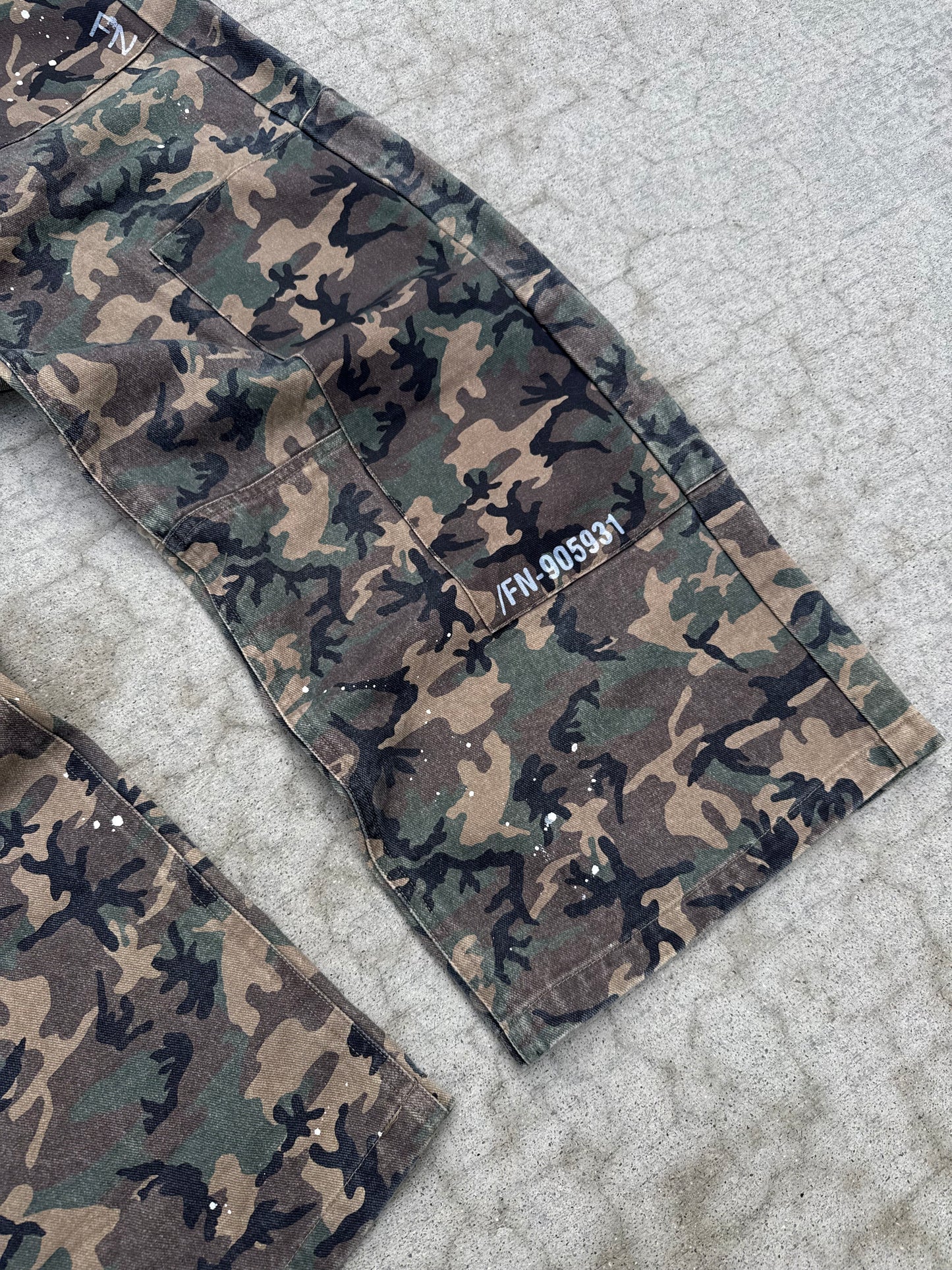 (PRE-MADE) FEARNOT CAMO CANVAS PANTS